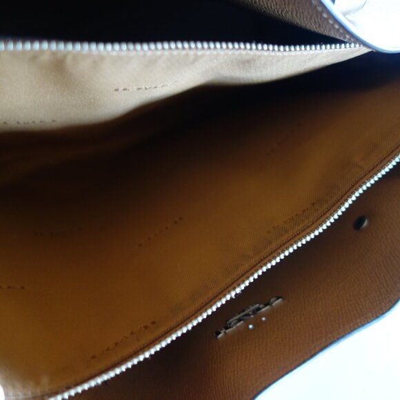 Coach Charlie Carryall tote Chalk color EUC with Coach Gold zip card case - Picture 9 of 16